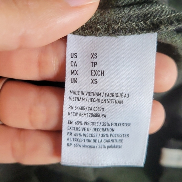 American Eagle Outfitters Black Green Long Sleeve Button Down Flannel - Picture 7 of 9